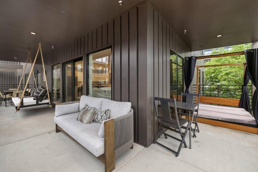 Appartamento Skyline View, Pool, Gym, Balcony'S, Walk To Bway! Nashville Esterno foto