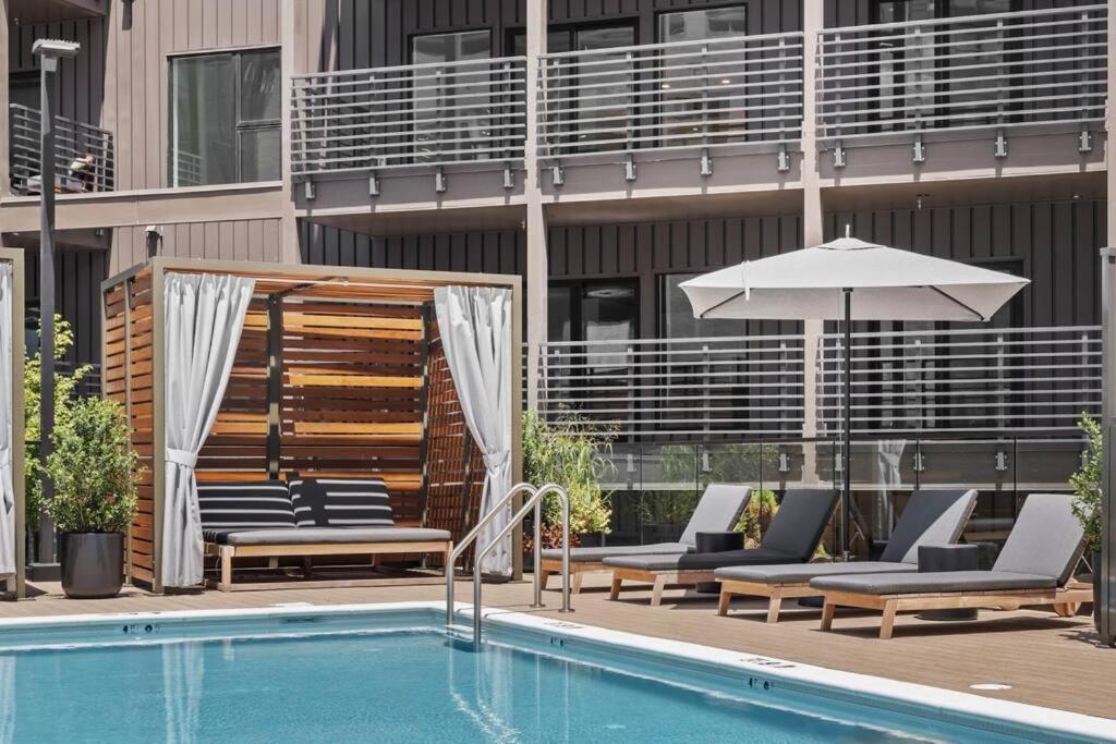 Appartamento Skyline View, Pool, Gym, Balcony'S, Walk To Bway! Nashville Esterno foto