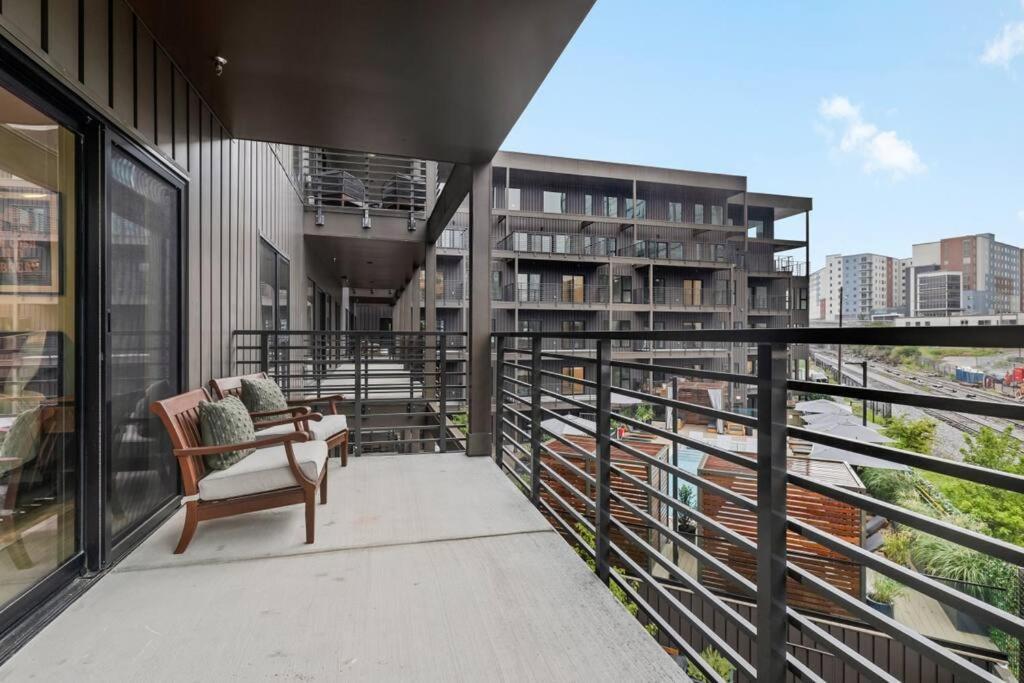 Appartamento Skyline View, Pool, Gym, Balcony'S, Walk To Bway! Nashville Esterno foto