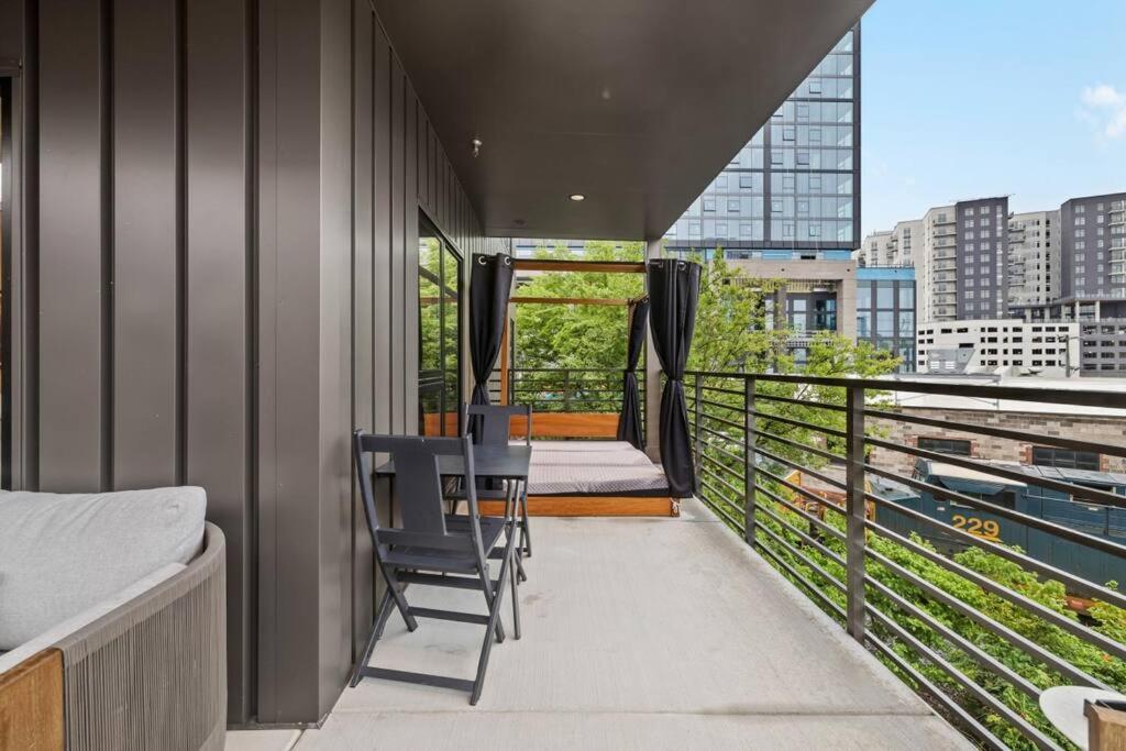 Appartamento Skyline View, Pool, Gym, Balcony'S, Walk To Bway! Nashville Esterno foto